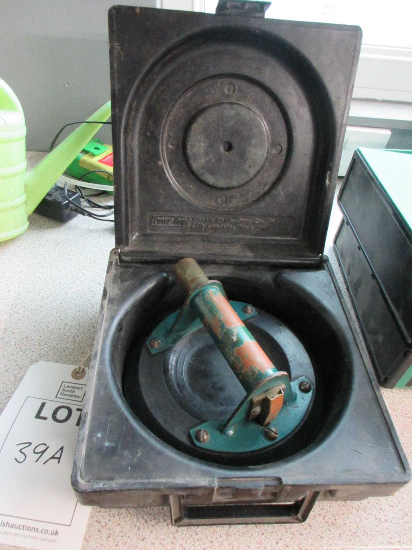 Power Grip manual suction cup