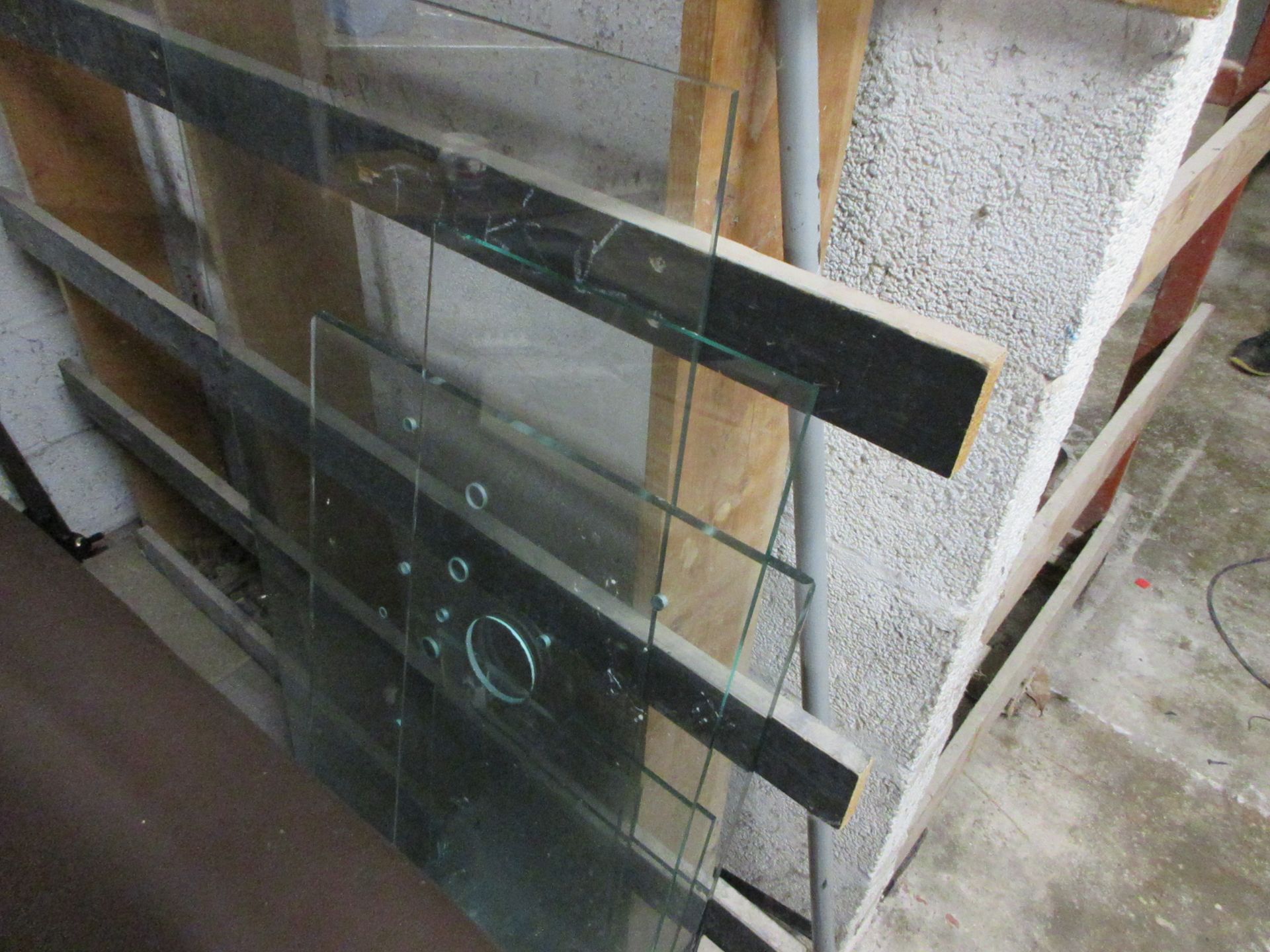 Assorted size clear and frosted glazed units - Image 2 of 3