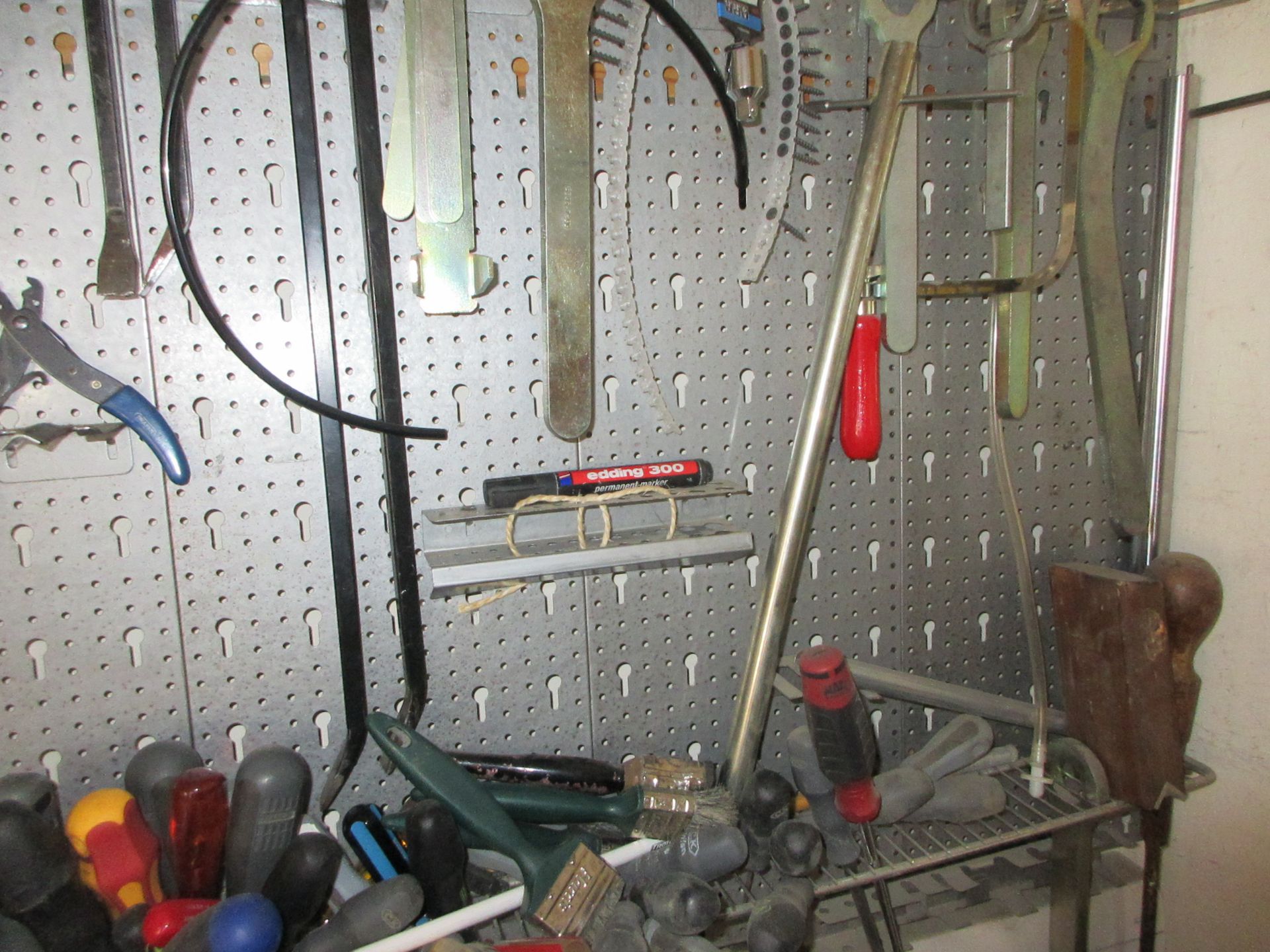 Quantity of assorted hand tools including spanners, screwdrivers, hammers, pliers, sockets, crowbar, - Image 3 of 5