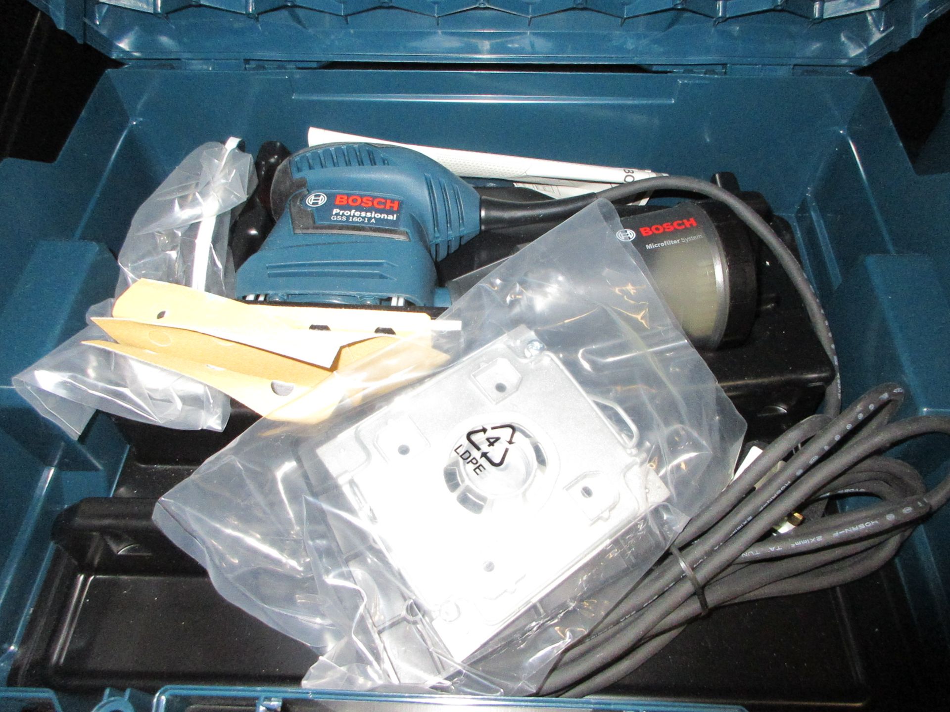 Bosch Professional GSS 160 multi sander, 240v