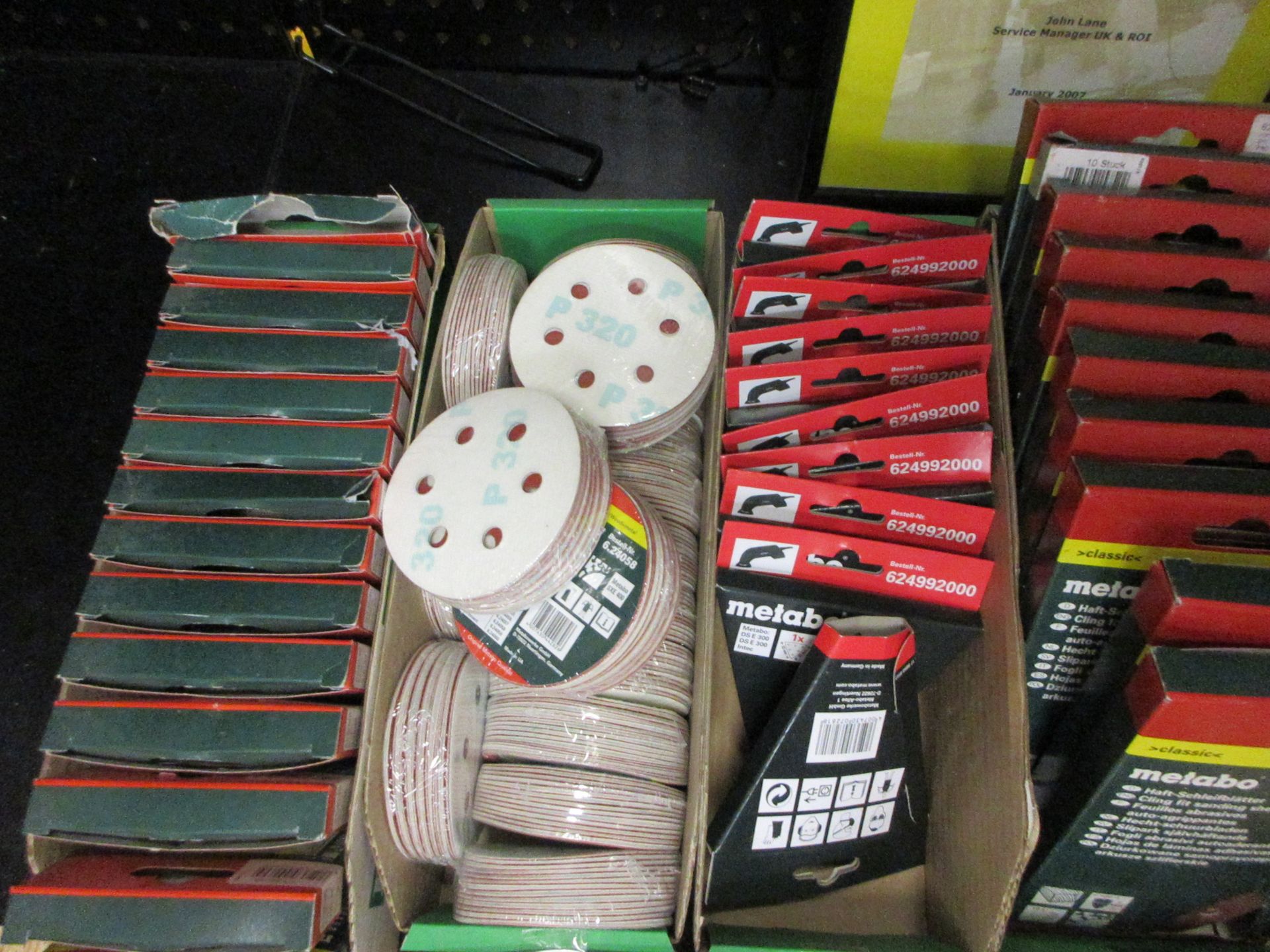 Assorted Dewalt chain saw & band saws, blades, brush cutter, chain saw chains, selection of Metabo - Image 3 of 5