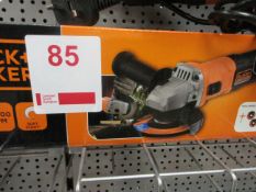 Black & Decker BEG010A5 710w 115mm angle grinder, 240v, boxed
