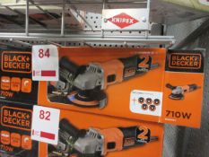 Black & Decker BEG010A5 710w 115mm angle grinder, 240v, boxed
