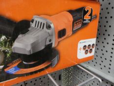 Black & Decker BEG010A5 710w 115mm angle grinder, 240v, boxed