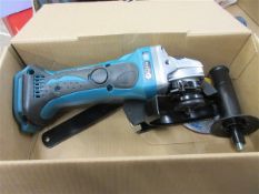 Makita DGA452 angle grinder, no battery