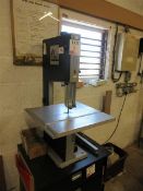 Elu vertical band saw