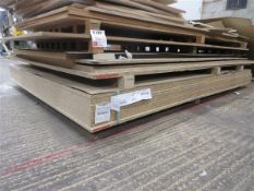 Assorted quantity of 18mm chipboard sheet boards, circa 2.8 x 2.07m
