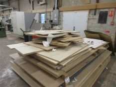 Assorted quantity of various sized MDF and chipboard sheet boards & offcuts