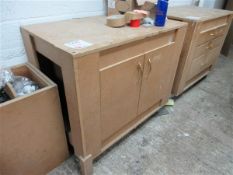 Wooden framed mobile workstation (excluding contents) height 880 x width 1000 x depth 600mm