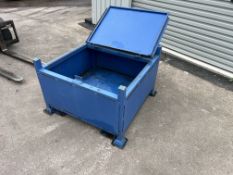 Heavy duty lockable toolbox stillage, W: 95cm L: 95cm W: 55cm High1000kg SWL