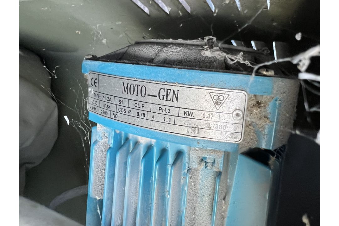 Omag Dust extractor with MOTO-Gen Motor - Image 3 of 6
