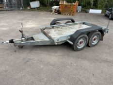 Twin axle flat trailer (Tow hitch needs attention) - Tow hitch works but need new nuts and bolts,