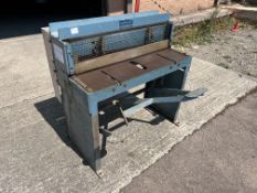 Kingsland Engineering sheet metal guillotine