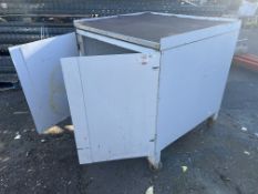 Large tool trolley work table with doors and wheels, W: 1190 x D: 1190 X H: 1245