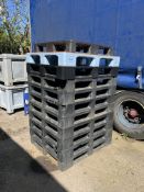 Eleven Plastic Pallets