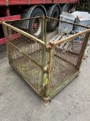 Heavy duty steel pallet stillage