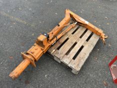 Hydraulic manual crane for van or trailer LOLER: This lot has no record of Thorough Examination. The