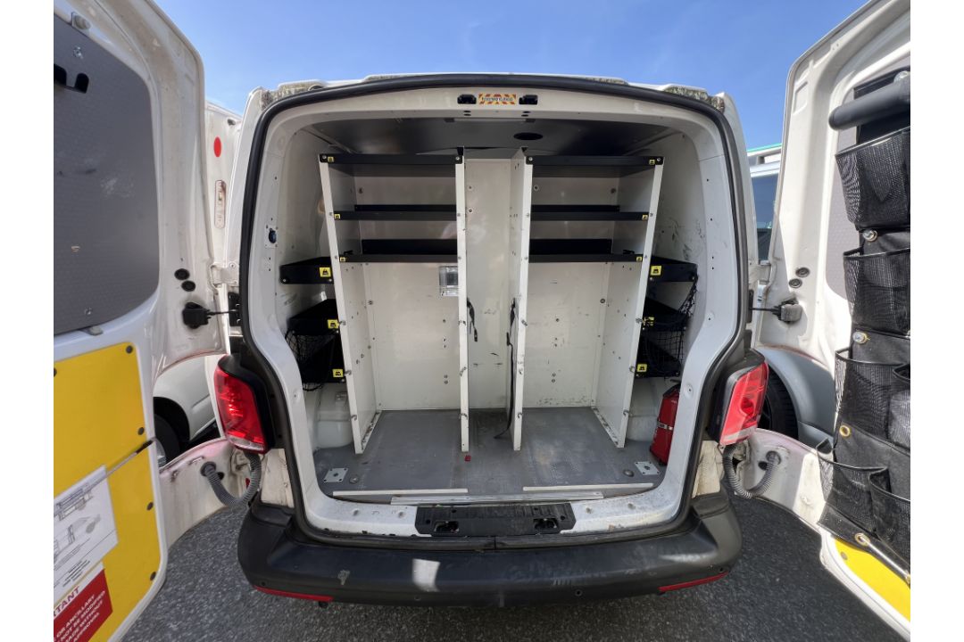Volkswagen T5 & T6 Transporter SWB full van racking system - Image 4 of 7