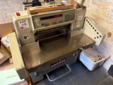 Polar Mohr EM55 hydraulic paper guillotine (1986)