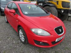 Seat Leon Se Copa Cr 1.6Tdi S-A DSG hatchback Registration: DA61 VMO Recorded mileage: 119,922