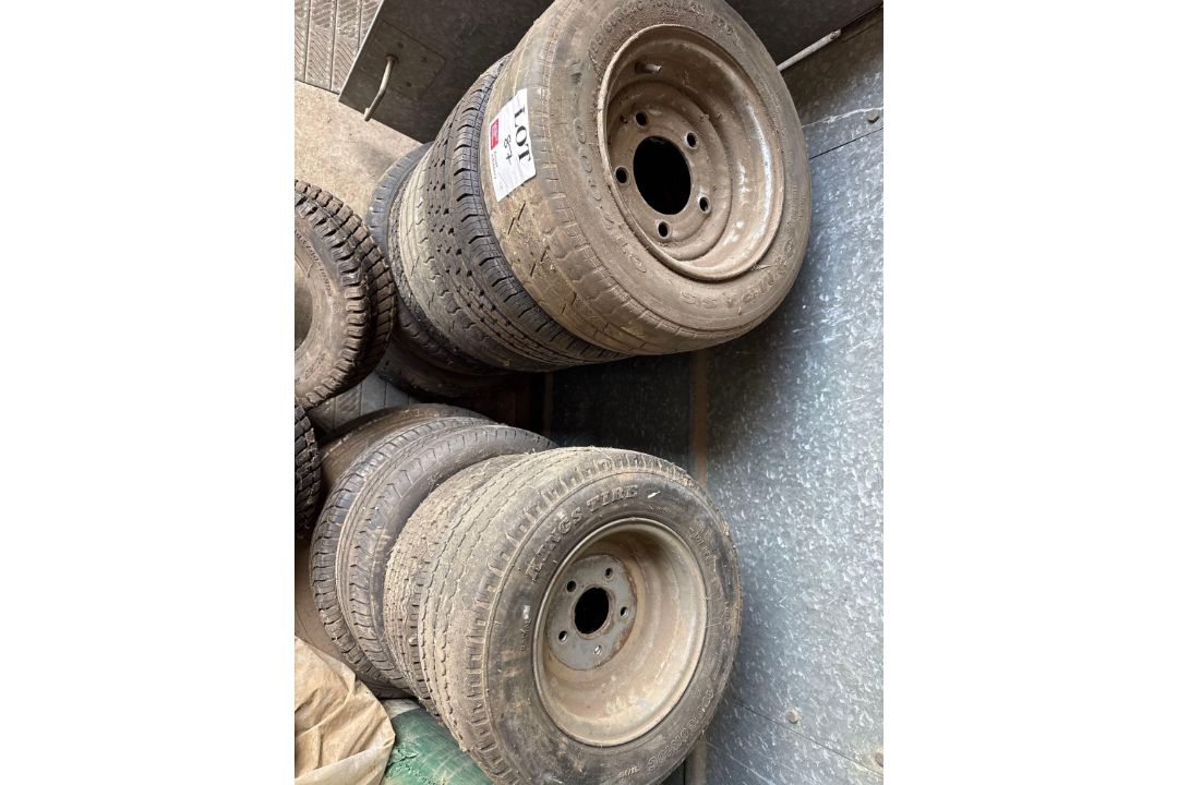 Twelve various trailer wheels and rims as lotted - Image 2 of 4