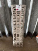 Single aluminium folding ramp