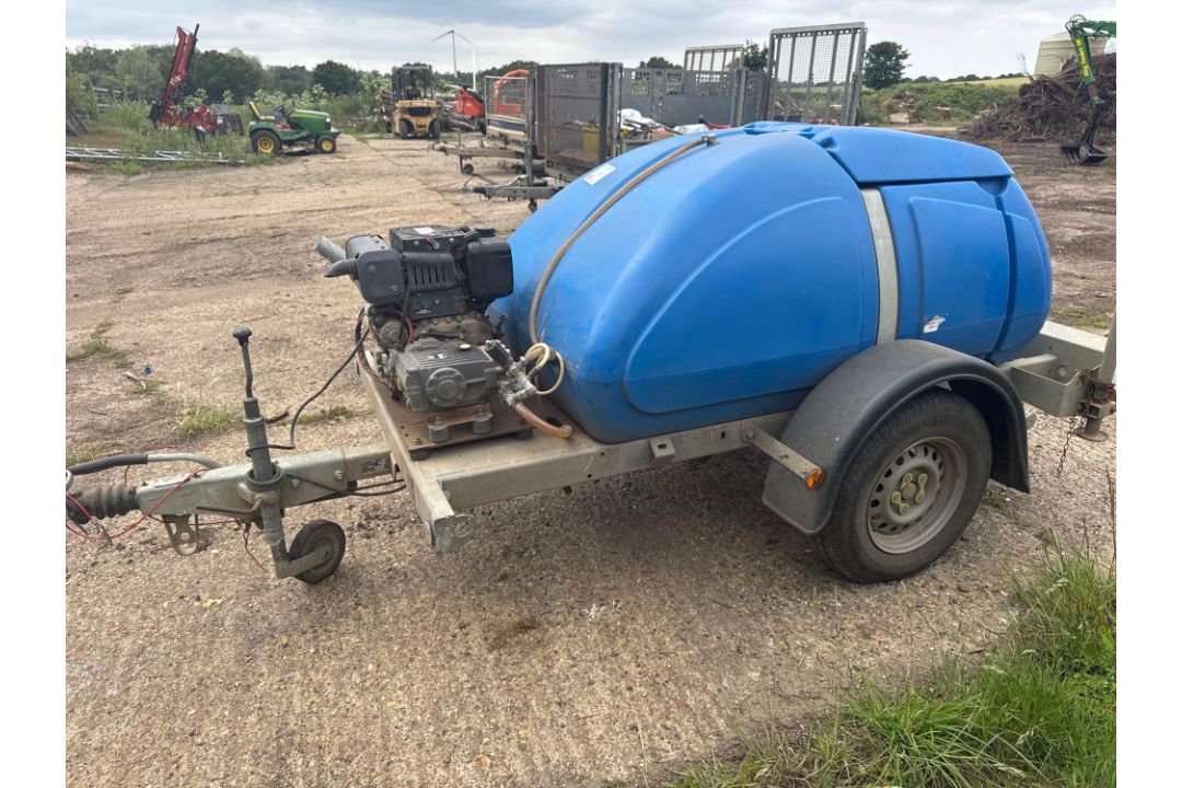 Western Global Pressure washer water bowser 1100 litre capacity ( ) - Image 1 of 14