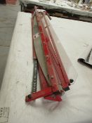 Lion Bench-End 3590 hand operated bench top guillotine
