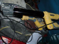 Power Plus X0477 drywall sander with accessories, 240v