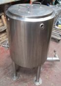 Hickey Stainless Steel Vessel. 690mm x 1250mm