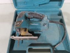 Makita 4350FCT Jigsaw- 240V- working