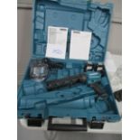 Makita CG100DWAEA 12V Cordless Caulking Gun Complete with (2) 12V Batteries & Charger (Unused)