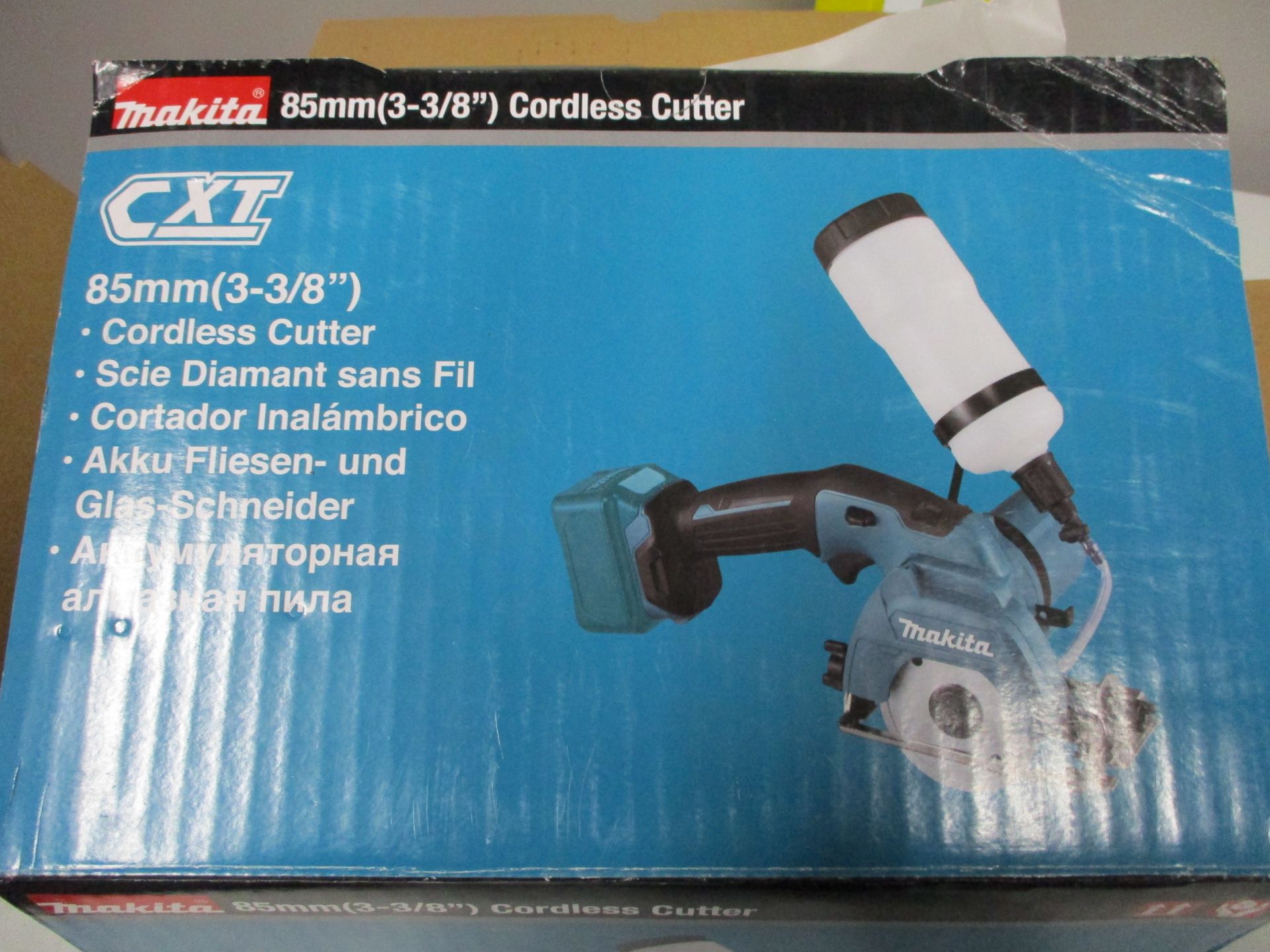 Makita CC301DWAE Cordless 24 Volt Tile & Glass Cutter with Batteries & Charger (Unused) - Image 2 of 4