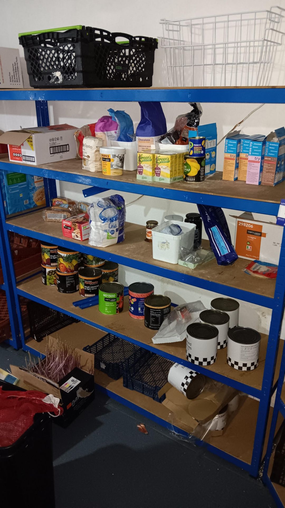 5 x Bays lightweight boltless racking, including corner unit and contents of racking to include - Image 4 of 6