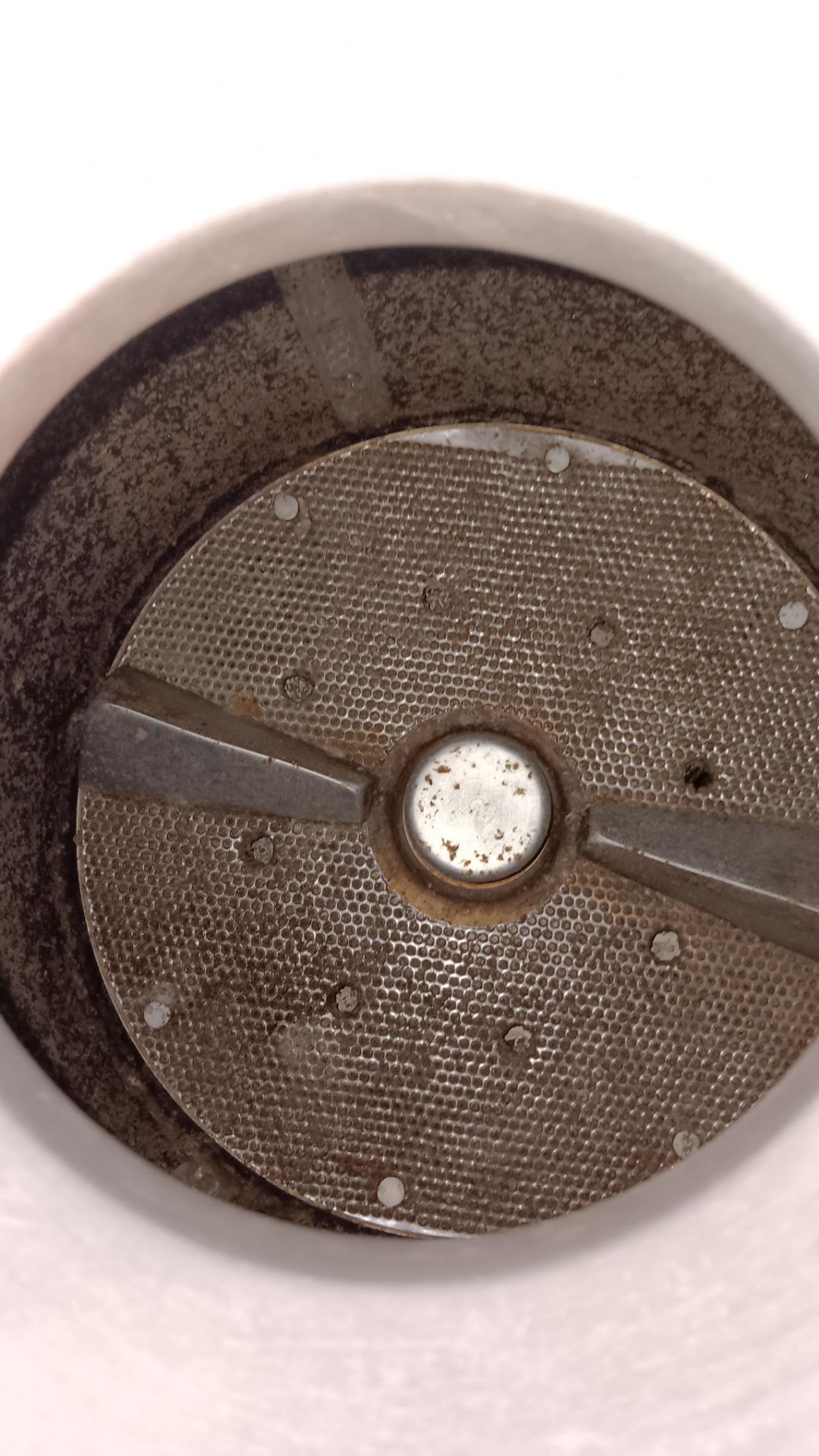 Unbadged VGF030 electric potato peeler, serial number HSL02210523-031 (Aug 2021) – Located in main - Image 2 of 3