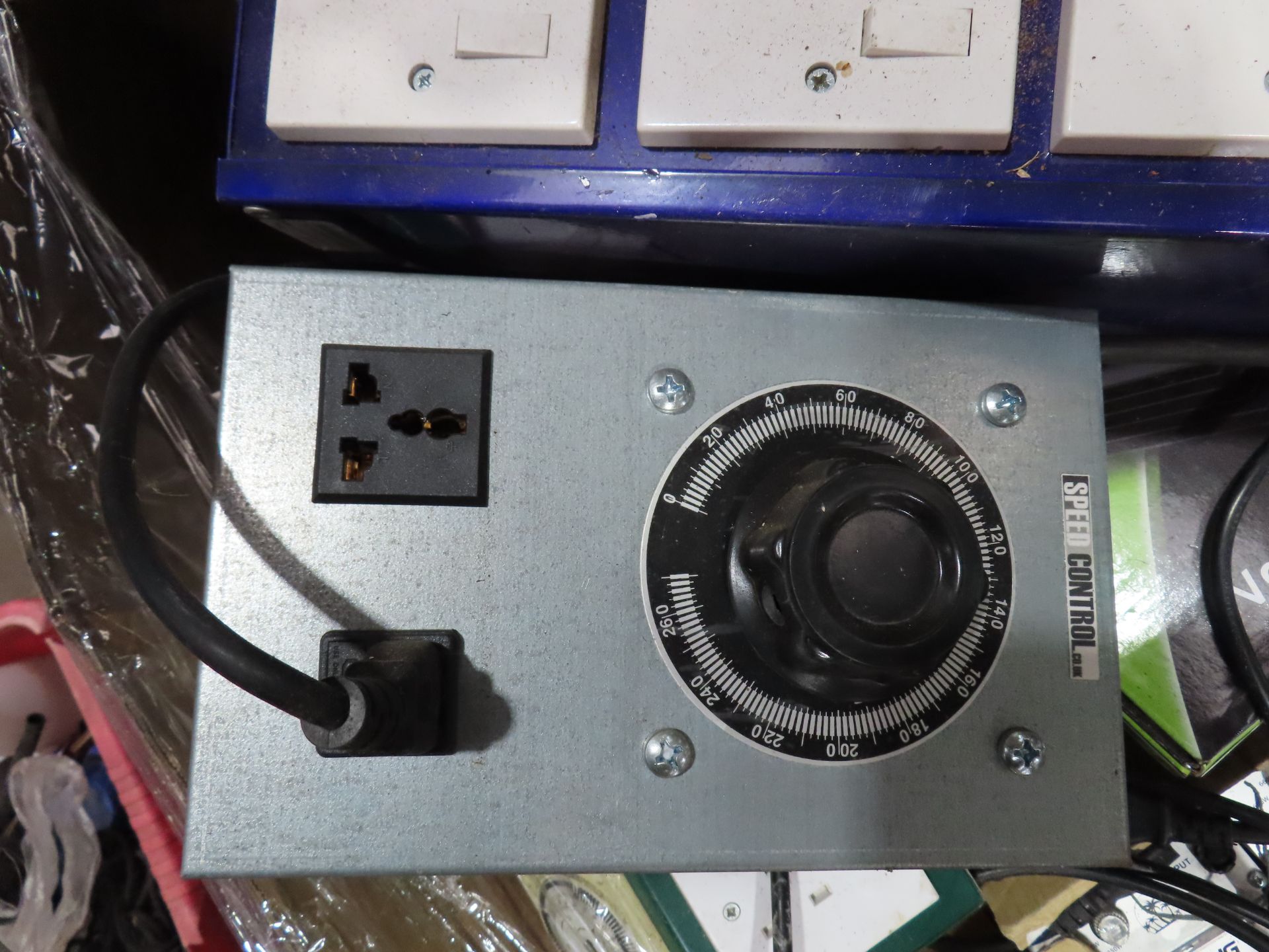 Pallet of timers and electrical lighting components - Image 10 of 16