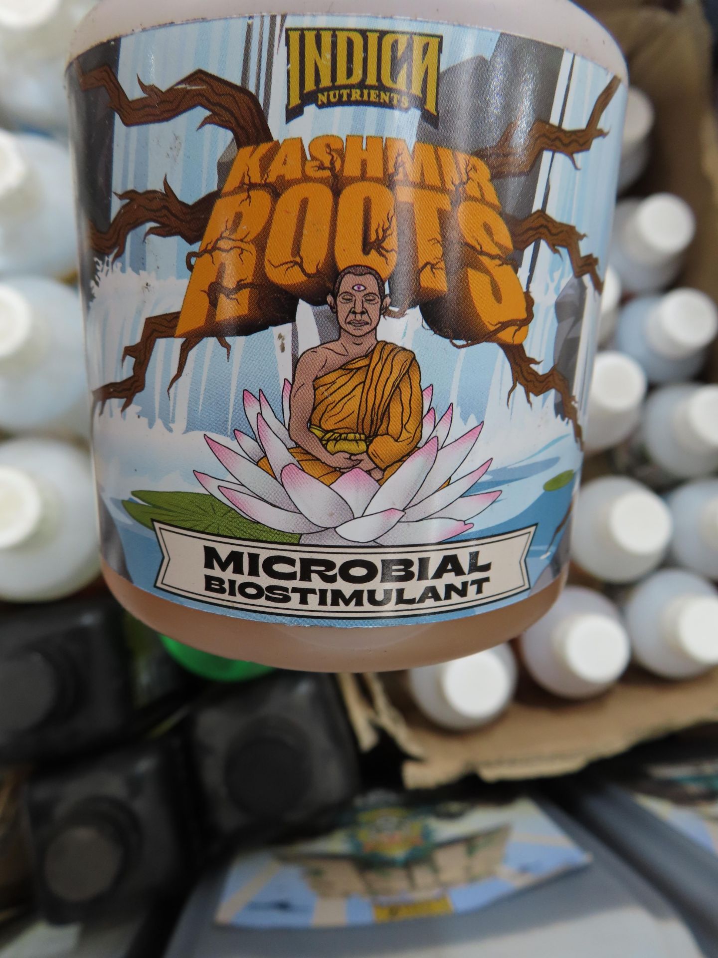 Selection of various growing chemicals. - Image 13 of 14