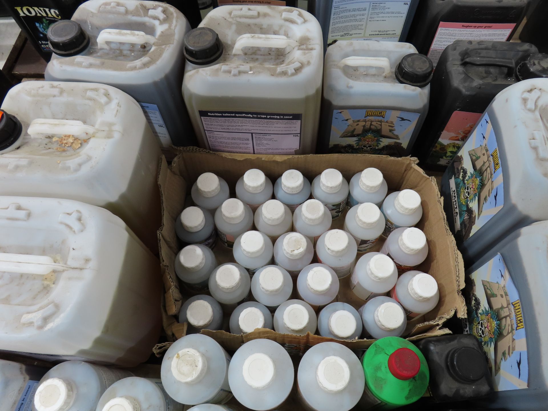 Selection of various growing chemicals. - Image 12 of 14