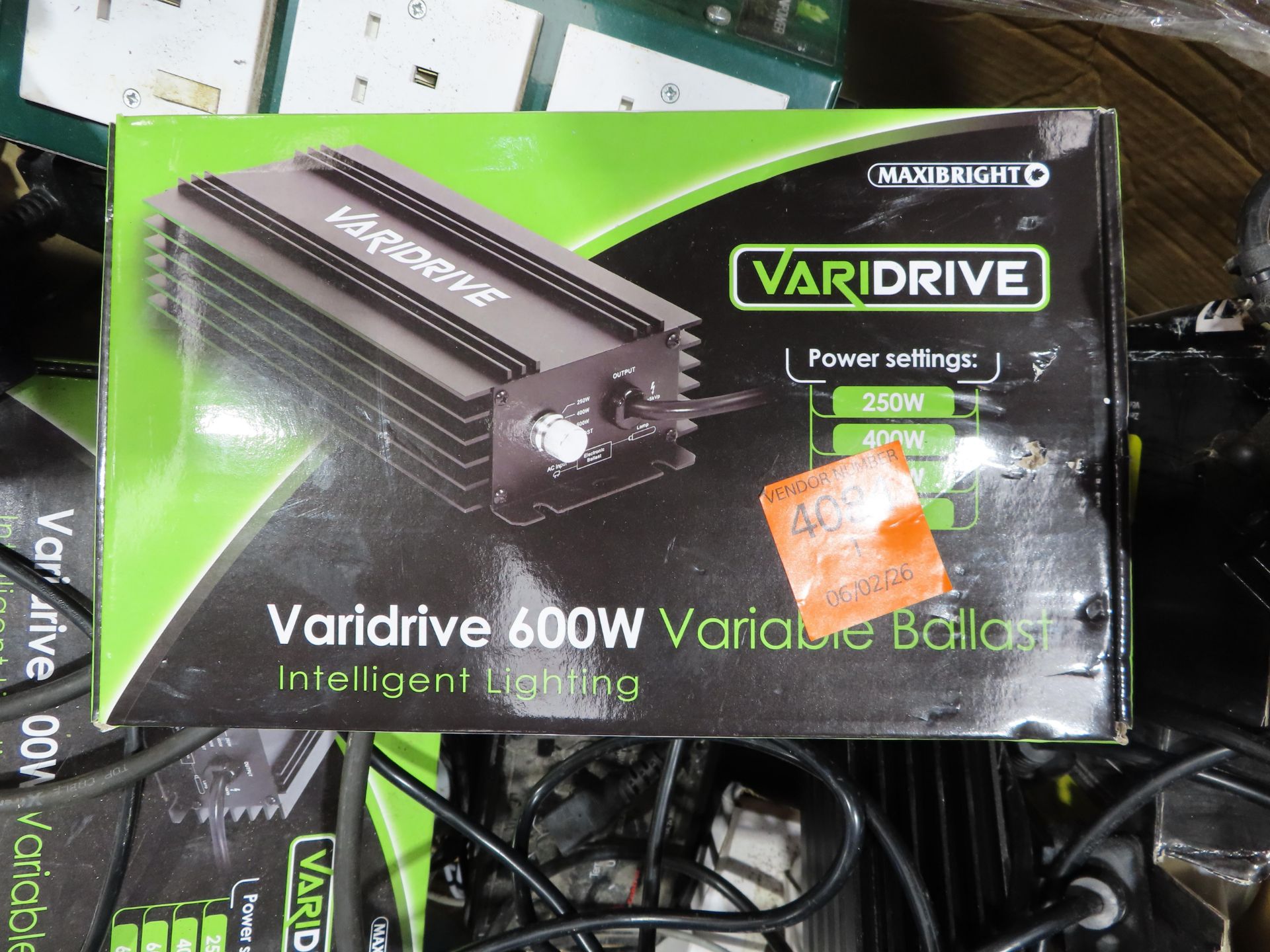 Pallet of timers and electrical lighting components - Image 7 of 16