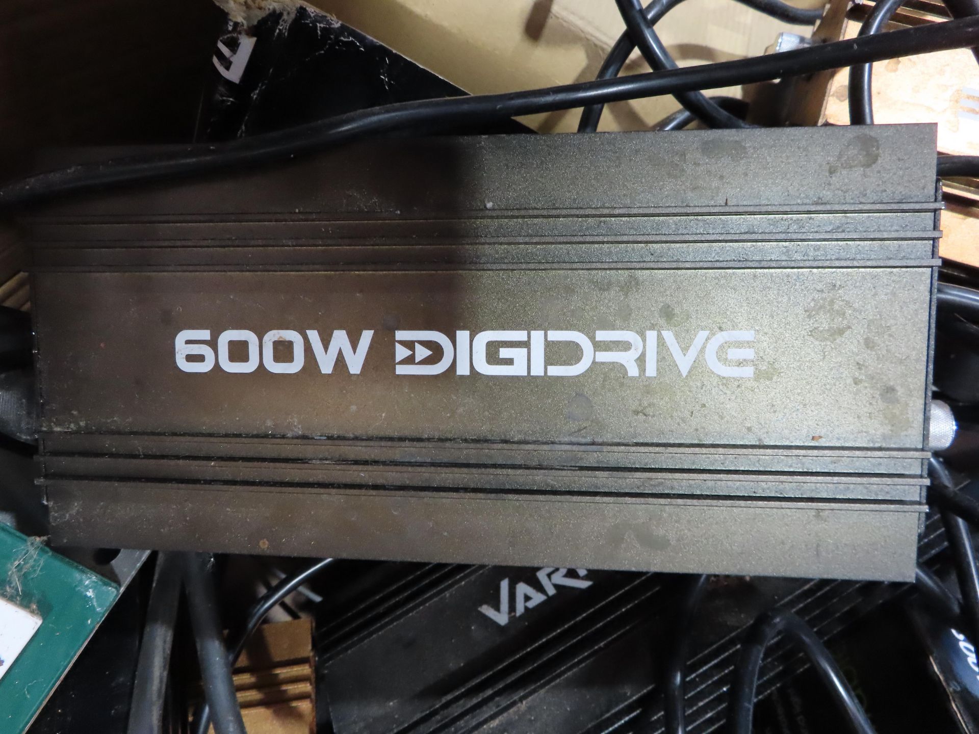 Pallet of timers and electrical lighting components - Image 5 of 16