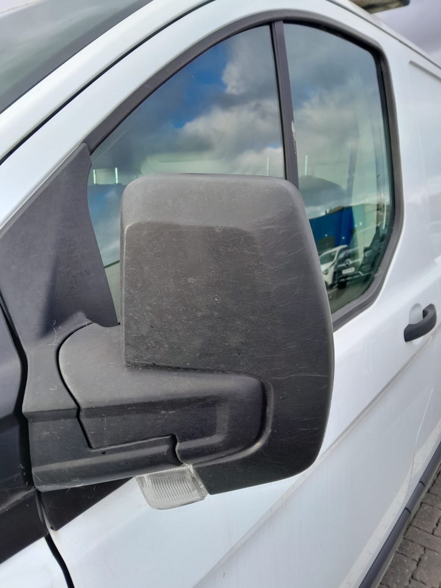 Ford Transit Custom 310 ] 2.2 TDCi Eco-Tech FWD panel van, registration LG15 SZT, odometer 157,560 - Image 26 of 42