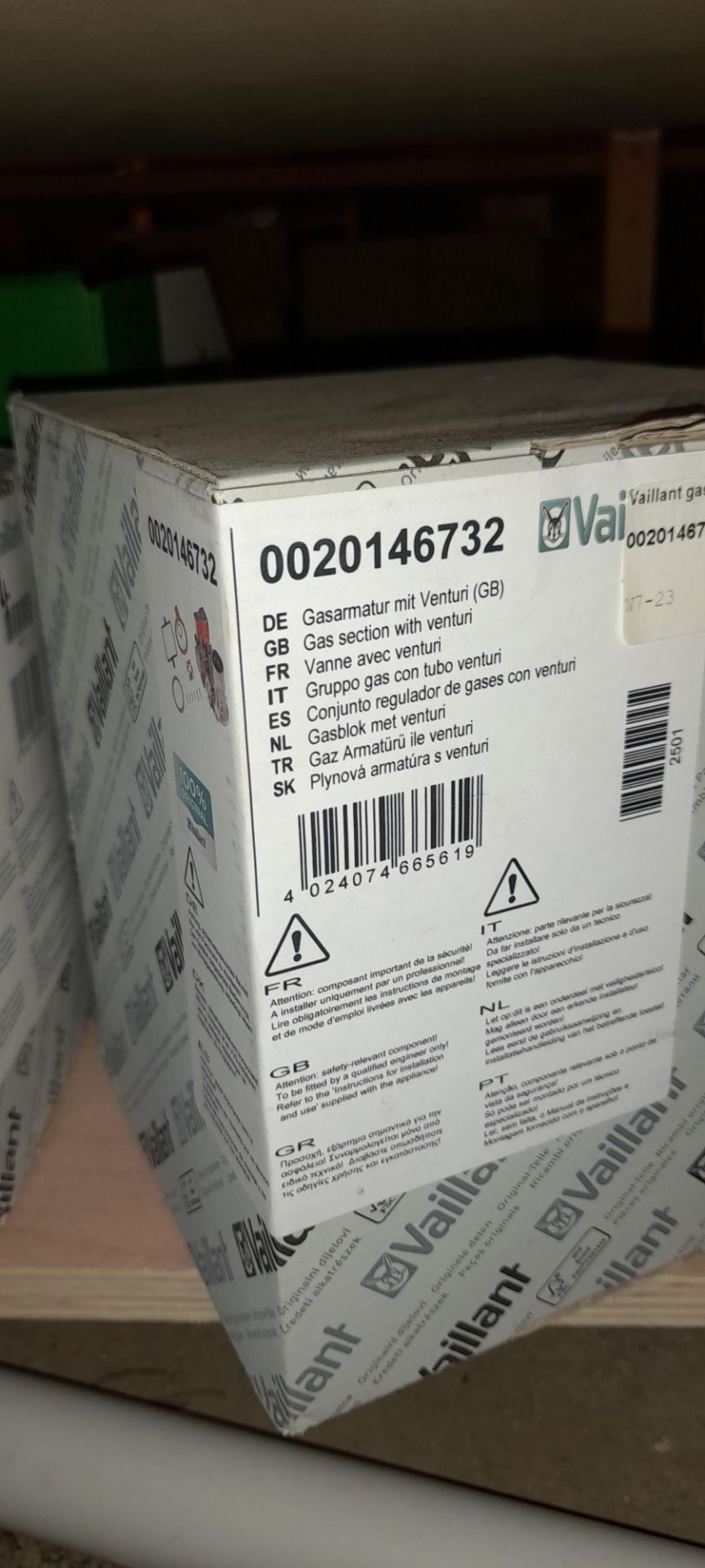 Quantity of boiler spares to shelves W7-20 to W7-23 to include Valliant gas valves, vessels & - Image 6 of 8