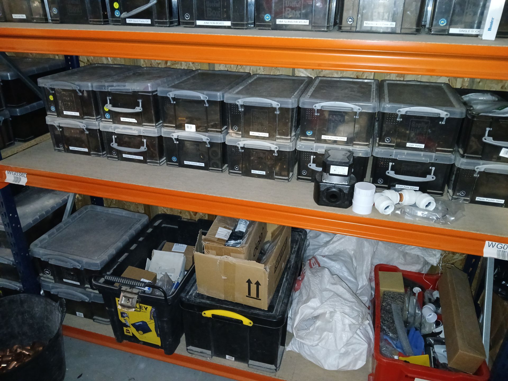 8x Bays of MFCALUX Boltless Shelving and Contents to include: Assortment of Roofing Components and - Image 14 of 27