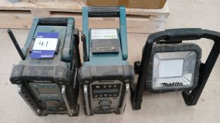 3x Various Makita Site Goods to include: 2x Radios and 1x Site Light