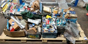 Quantity of various suspension parts suitable for American market vehicles from GN, Mahle, Mopar,