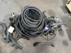 Quantity of c.25 Various GM/Ford American market heater hoses, as lotted per photographs