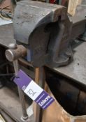 Record No6 mounted vice, purchaser to remove