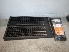 Sealey Levelling Set and another