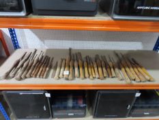 Qty of wood turning tooling- chisels etc