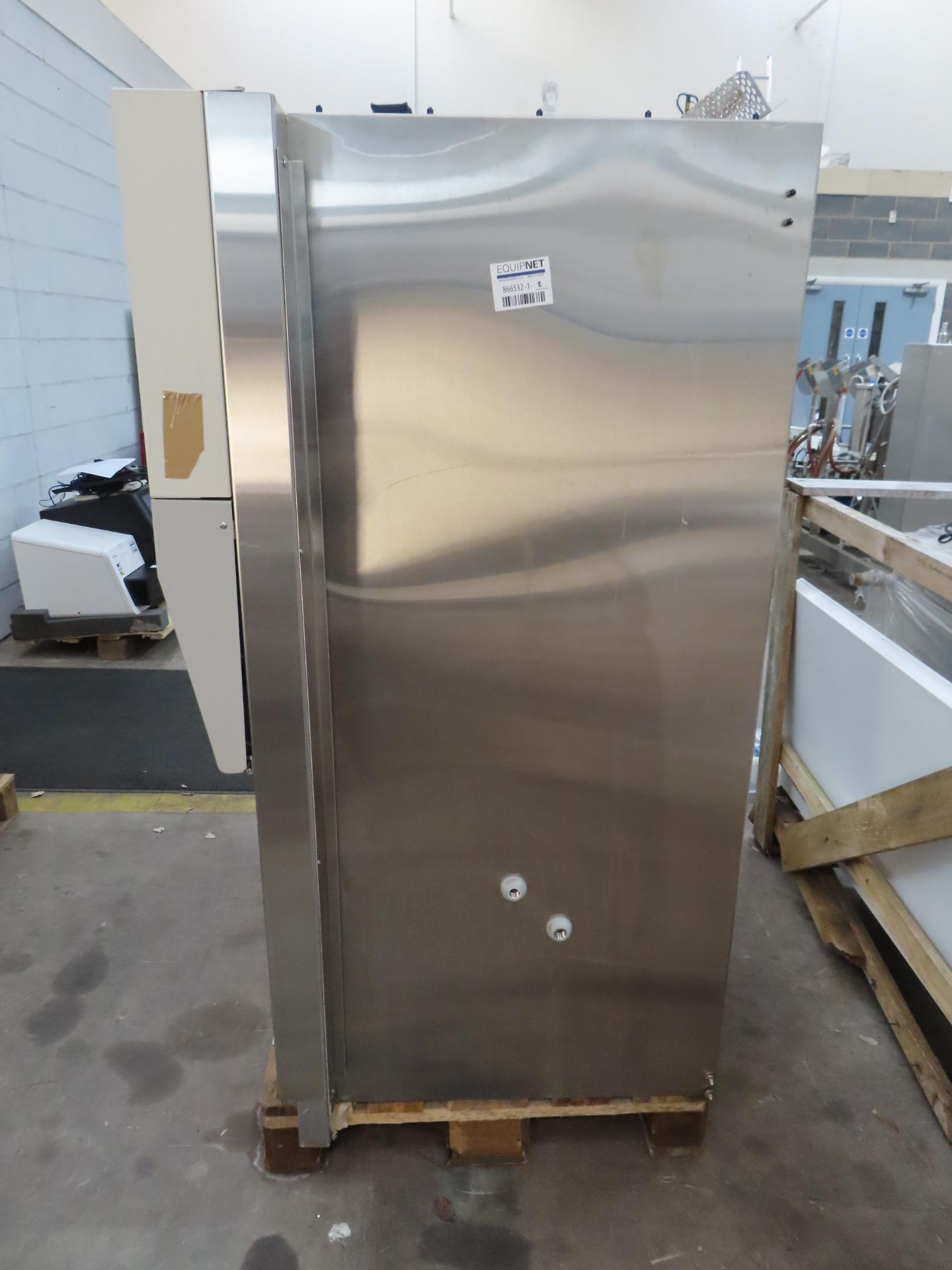 Nuaire Labguard Biological Safety Cabinet (class 2) 1365 x 850 x 1525mm - Image 7 of 8